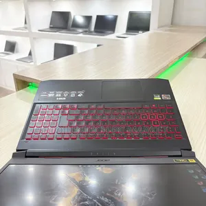 Nouveau Ordinateur portable Acer Nitro 5 16GB AMD Ryzen 5 SSD 512GB