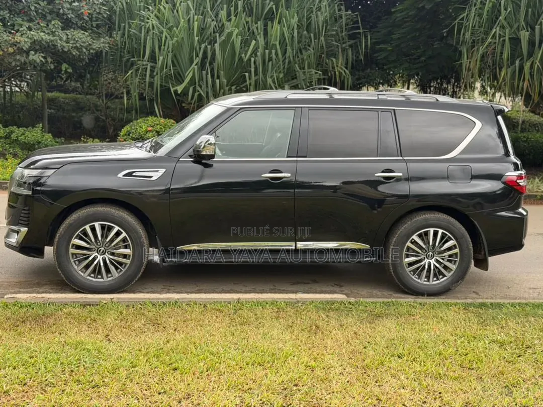 Nissan Patrol 2023 Noir