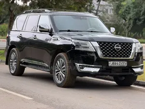 Nissan Patrol 2023 Noir