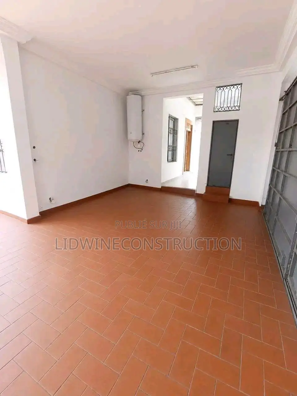 5chbre Duplex dans Cocody à Louer