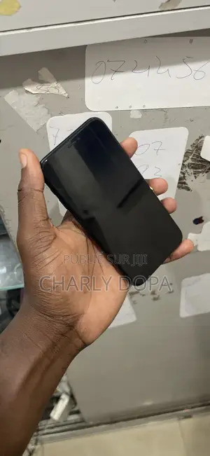 Pomme iPhone 11 Pro 64 GB Vert