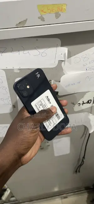 Pomme iPhone 12 64 GB Vert