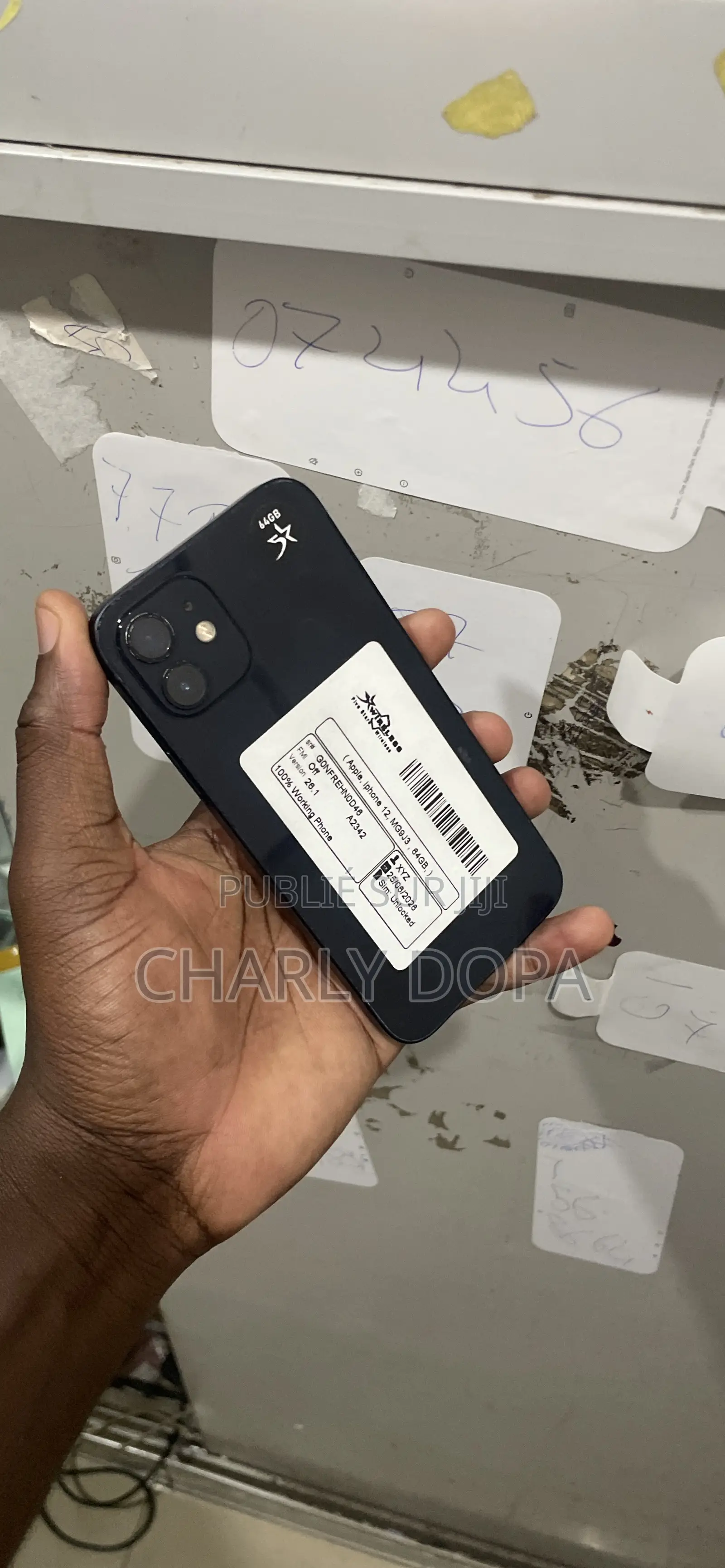 Pomme iPhone 12 64 GB Vert