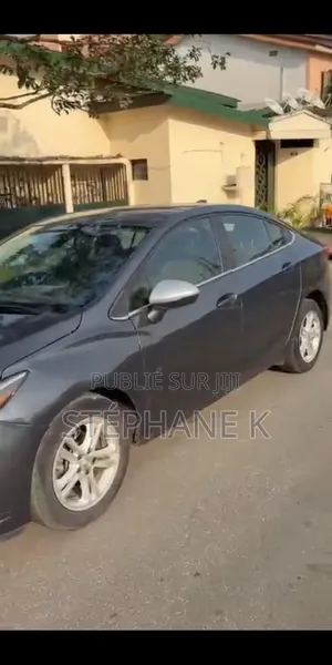 Chevrolet Cruze 2018 Noir