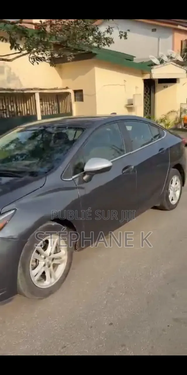 Chevrolet Cruze 2018 Noir