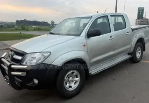 Toyota Hilux 2016 Blanc cassé