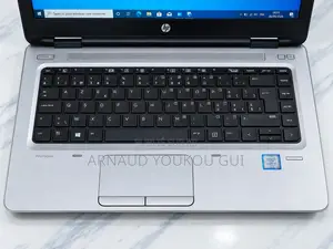 Ordinateur portable HP 14-dq1025cl 8GB Intel Core i5 HDD+SSD 128GB