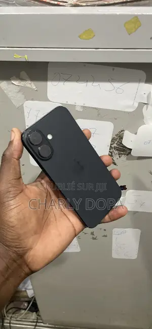 Pomme iPhone 16 128 GB Noir