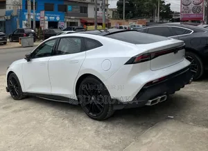 Changan UNI-V 2025 Blanc