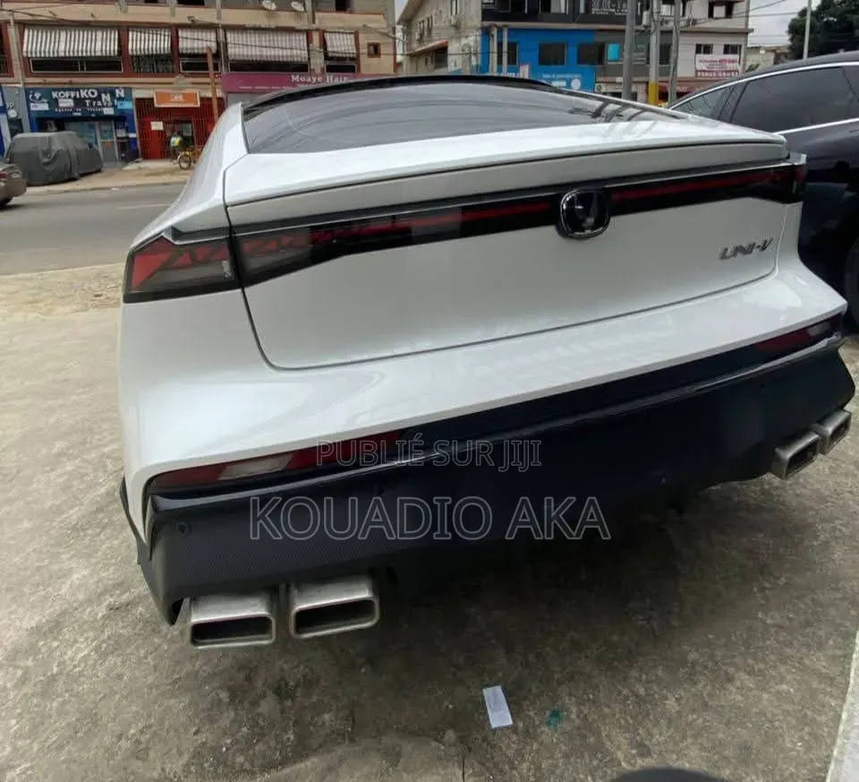 Changan UNI-V 2025 Blanc