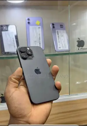 Nouveau Pomme iPhone 16 Pro 128 GB Noir