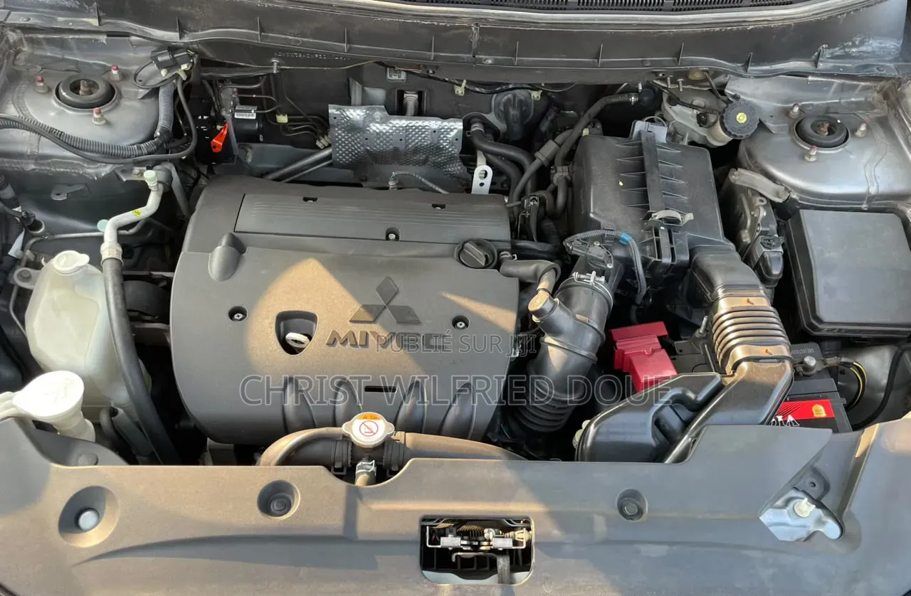 Mitsubishi ASX 2016 Gris