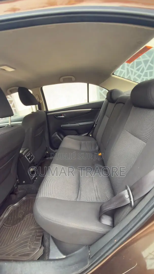 Toyota Belta 2023 Marron