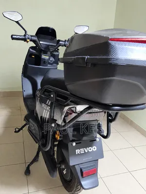 Revoo A12 2026 Gris