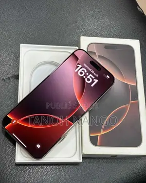 Pomme iPhone 16 Pro Max 256 GB Doré
