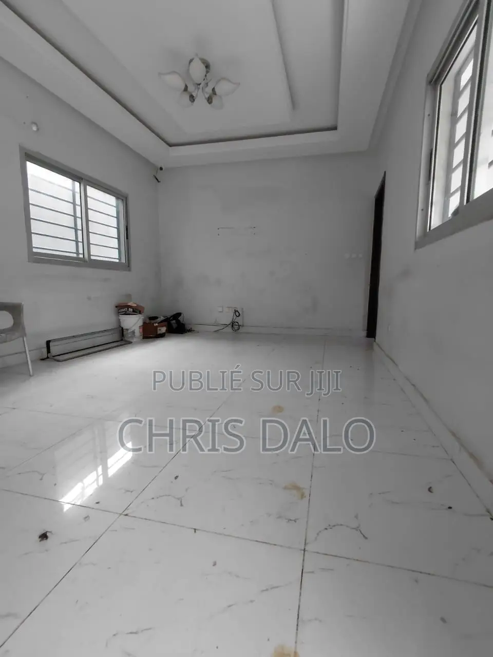 5chbre Villa dans Adebayor, Cocody à Vendre