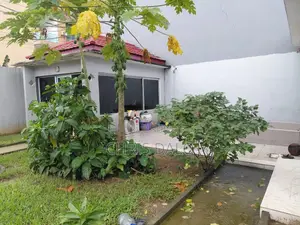 5chbre Villa dans Adebayor, Cocody à Vendre