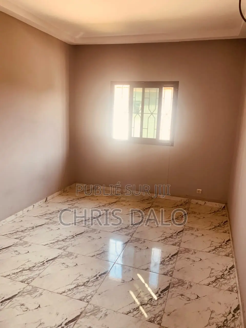 3chbre Villa dans Valentin, Cocody à Louer