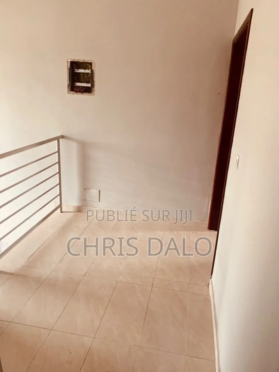 3chbre Villa dans Valentin, Cocody à Louer