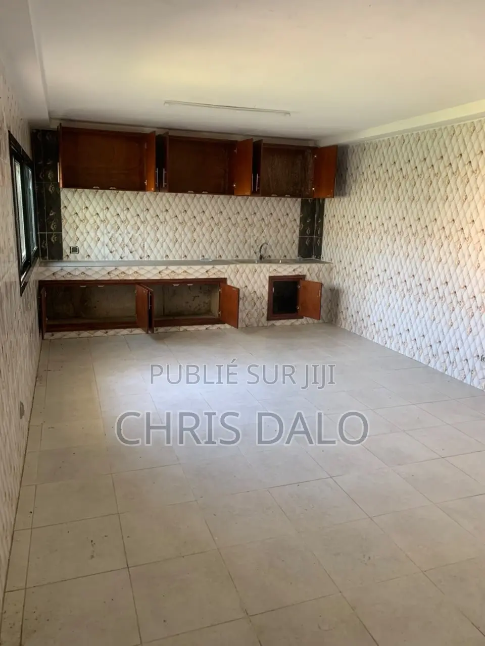 3chbre Villa dans Valentin, Cocody à Louer