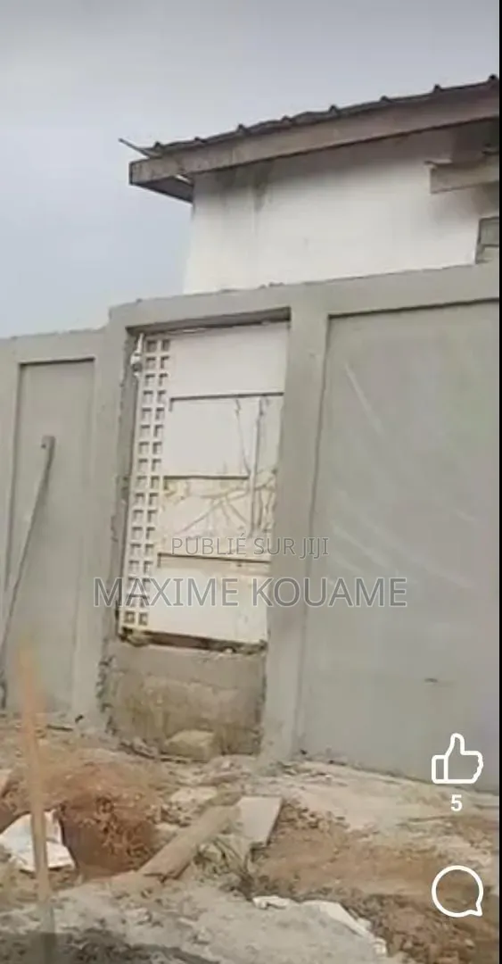 4chbre Villa dans Anyama à Louer