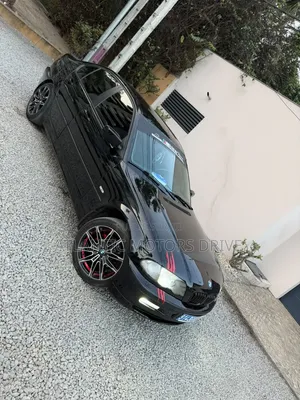 BMW 318i 2000 Noir