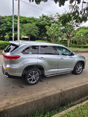 Toyota Highlander 2018 Gris