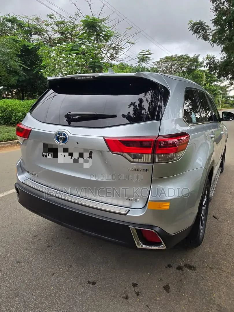 Toyota Highlander 2018 Gris