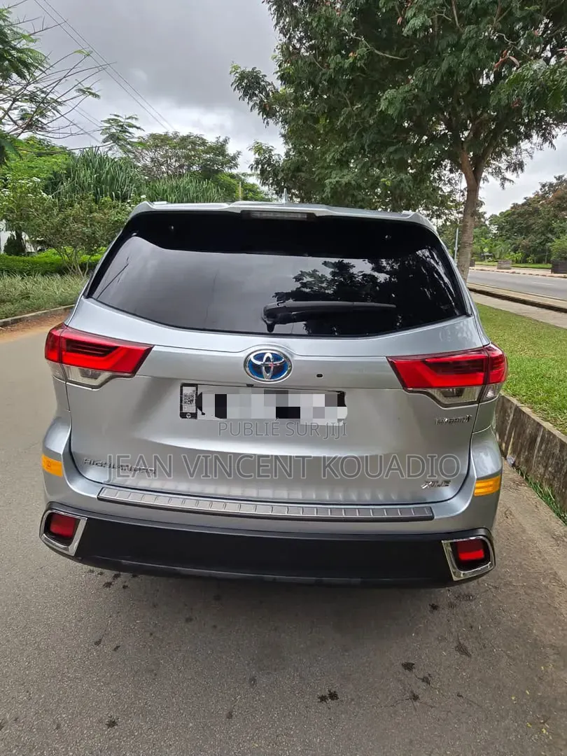 Toyota Highlander 2018 Gris