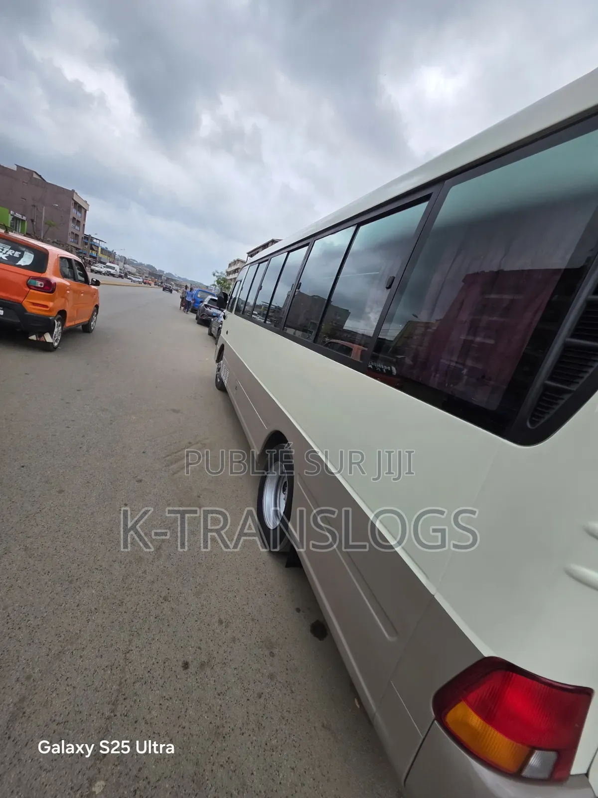 Hyundai County 2019 Beige