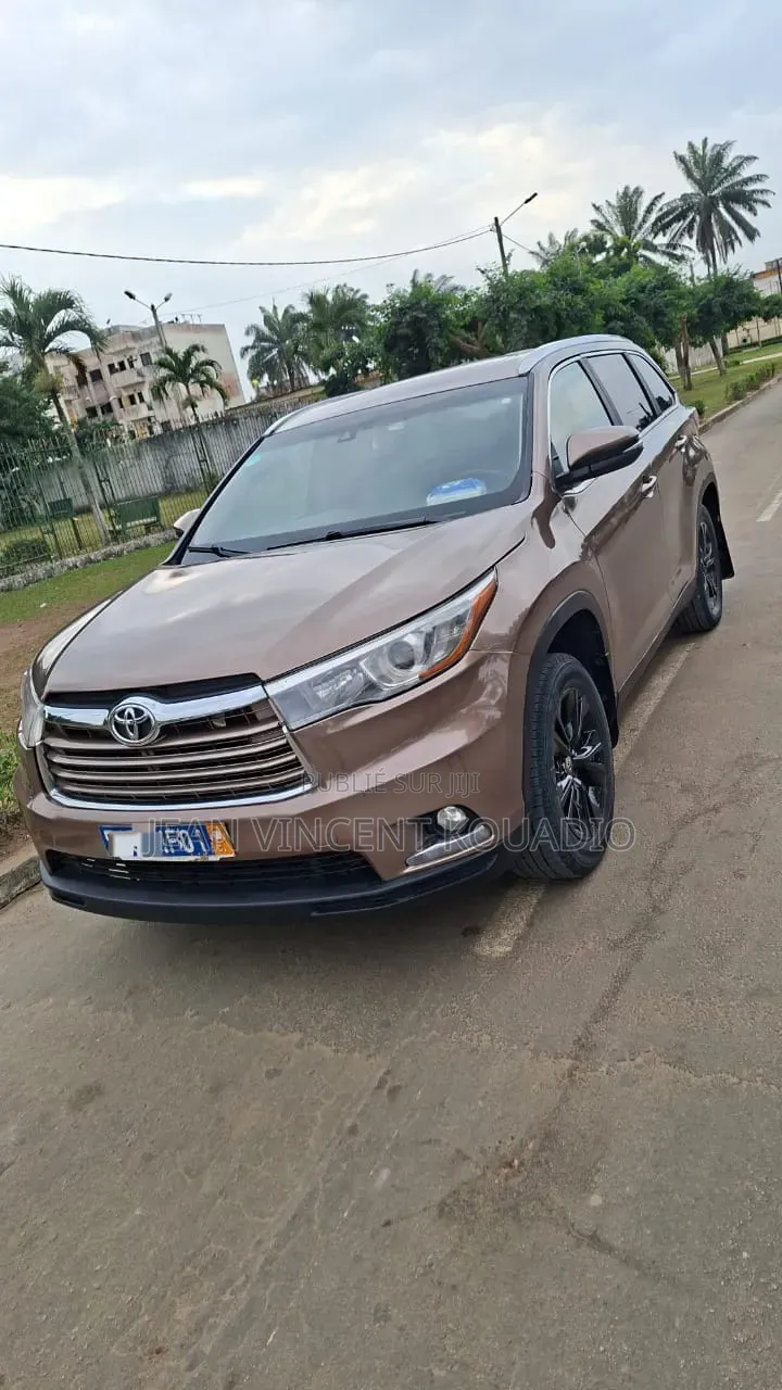 Toyota Highlander 2016 Marron
