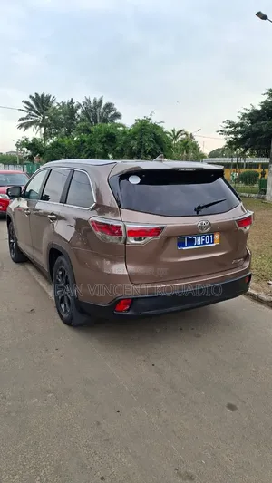 Toyota Highlander 2016 Marron