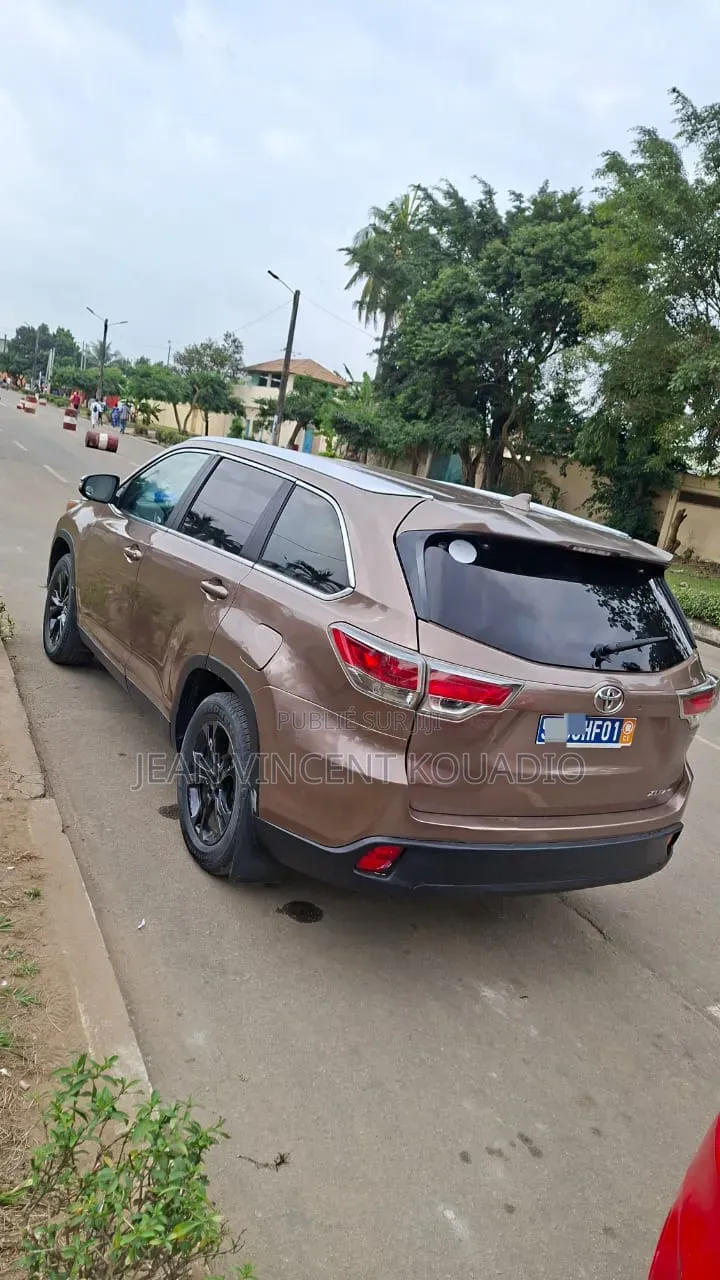 Toyota Highlander 2016 Marron