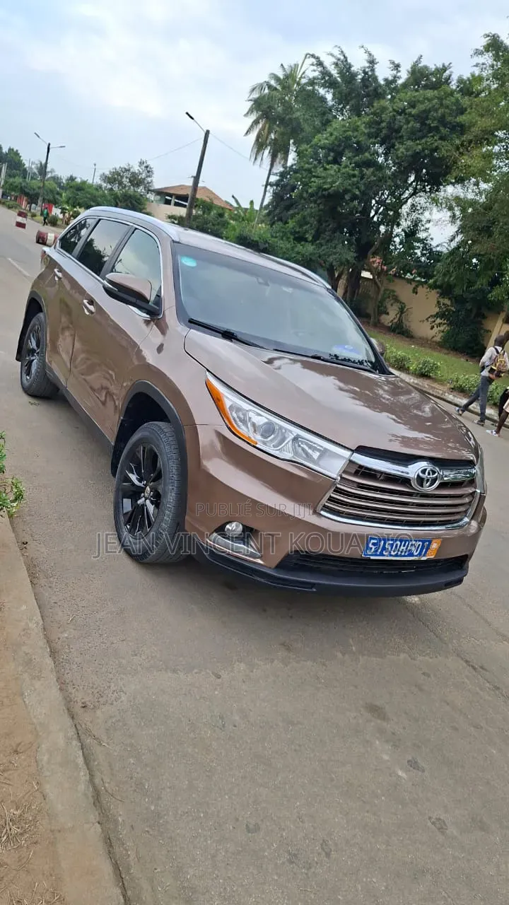 Toyota Highlander 2016 Marron