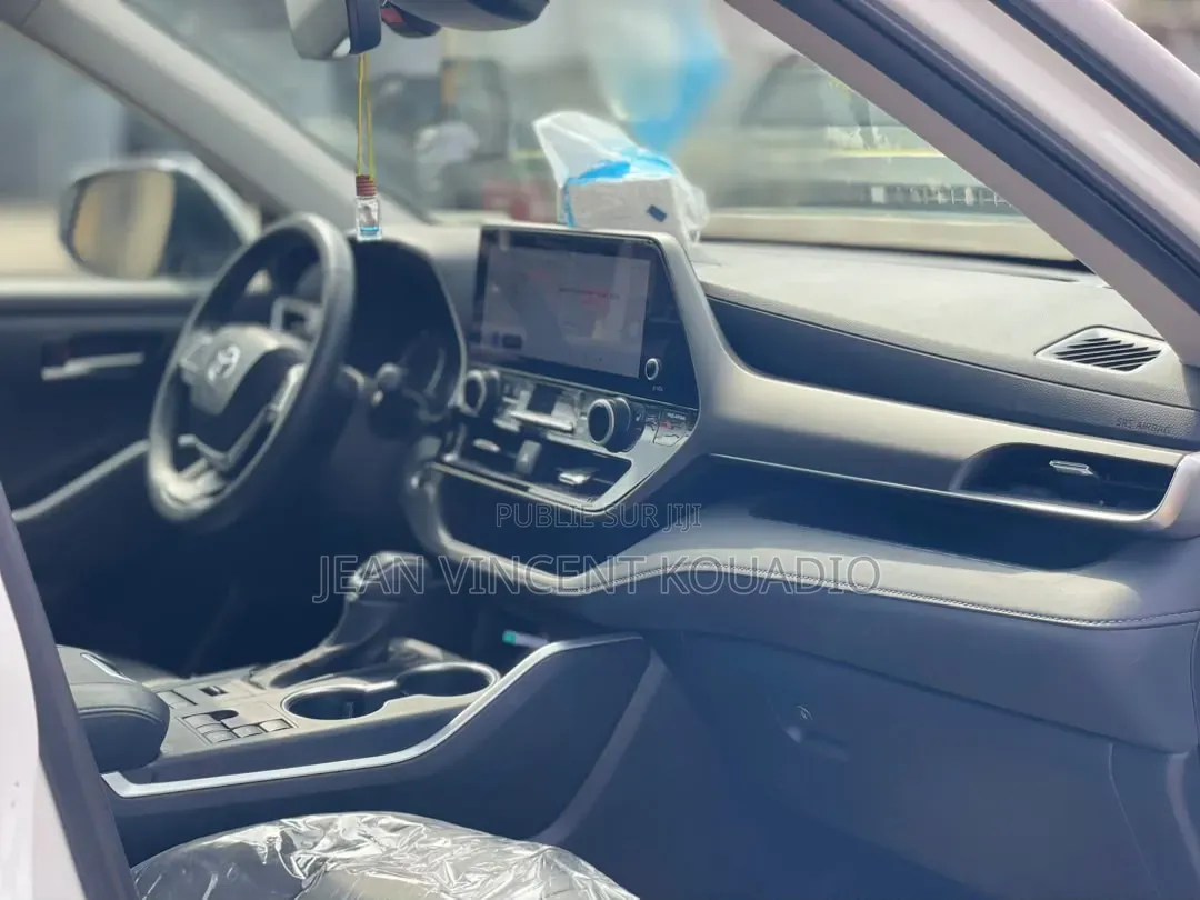 Nouveau Toyota Highlander 2025 Blanc