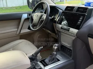 Toyota Land Cruiser Prado 2020 Blanc