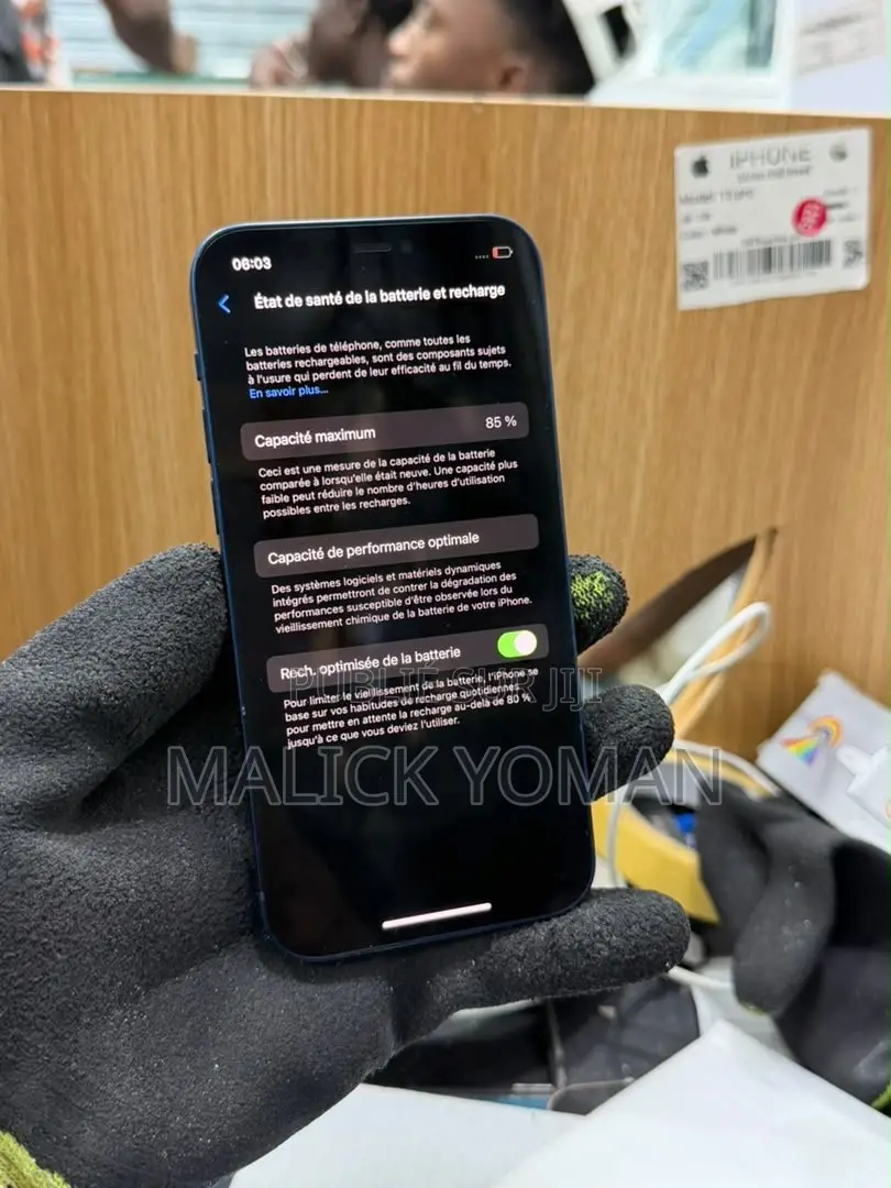 Pomme iPhone 12 128 GB Bleu