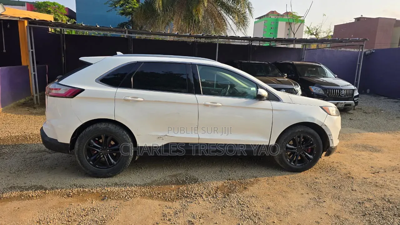 Ford Edge SE AWD 2018 Blanc