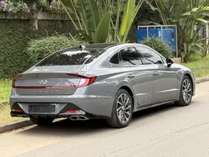 Hyundai Sonata 2022 Gris