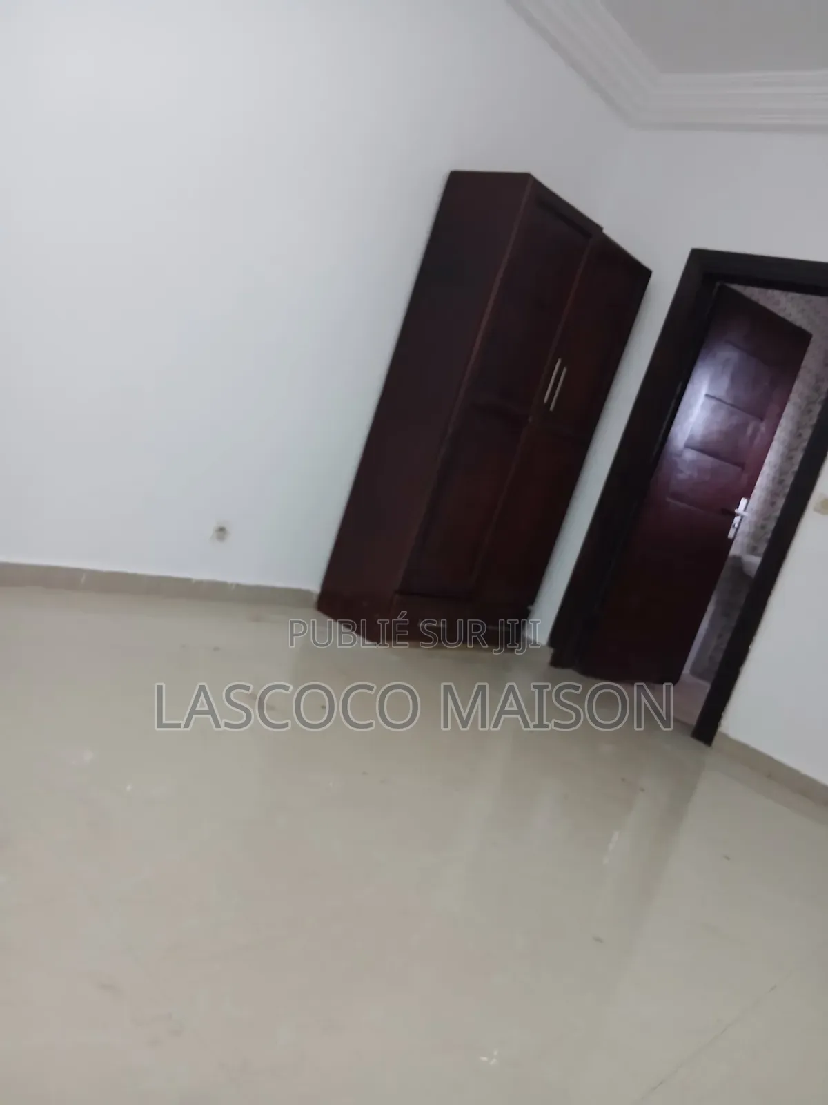 2chbre Appartement dans Lascoco Maison, Cocody à Louer