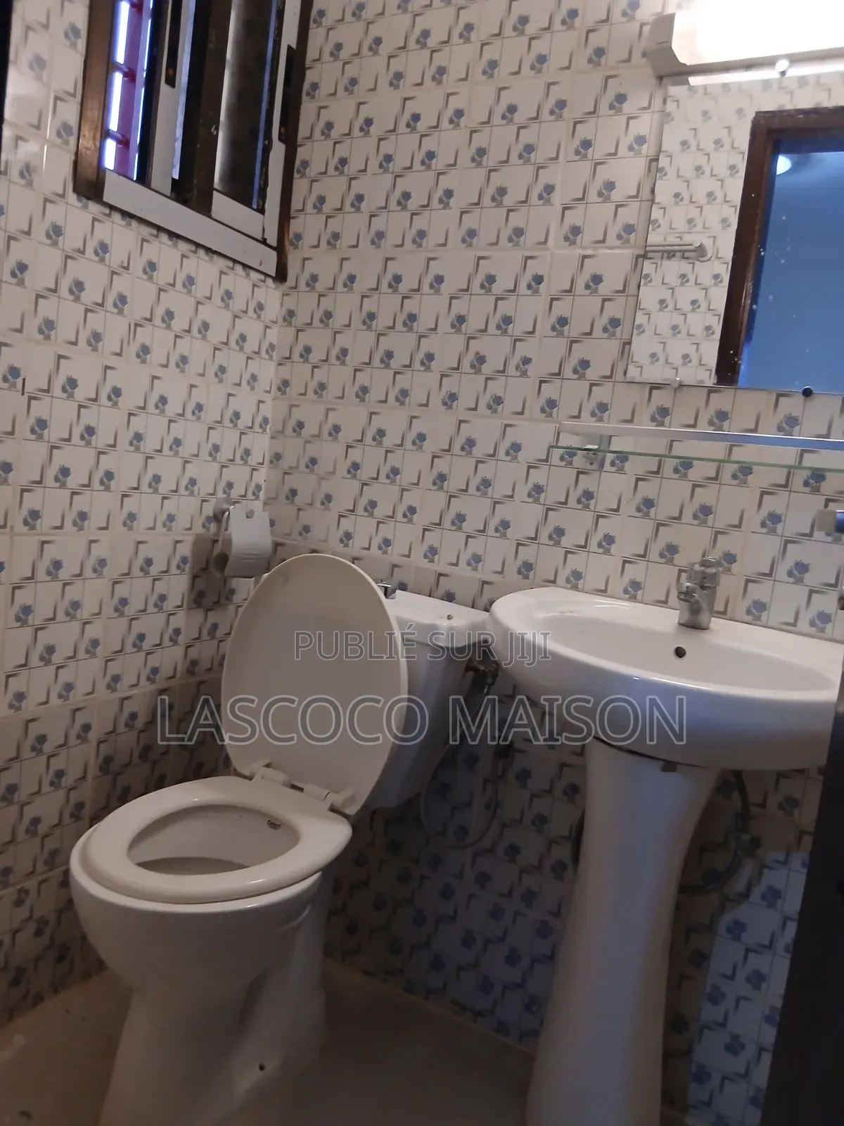 2chbre Appartement dans Lascoco Maison, Cocody à Louer