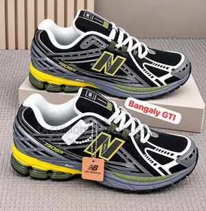 New Balance 1906R