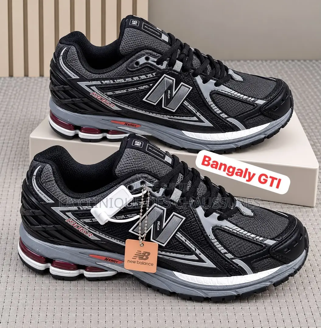 New Balance 1906R