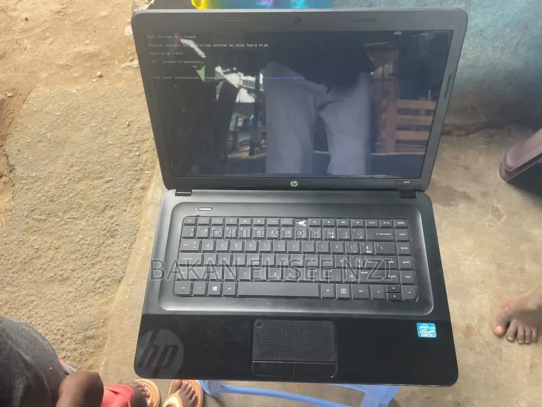 Ordinateur portable HP Autre 4GB Intel Core i3 SSD 512GB