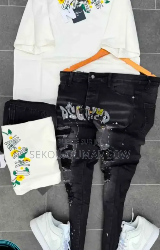 Vêtements Habits