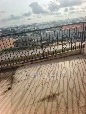 2chbre Appartement dans Cocody à Louer
