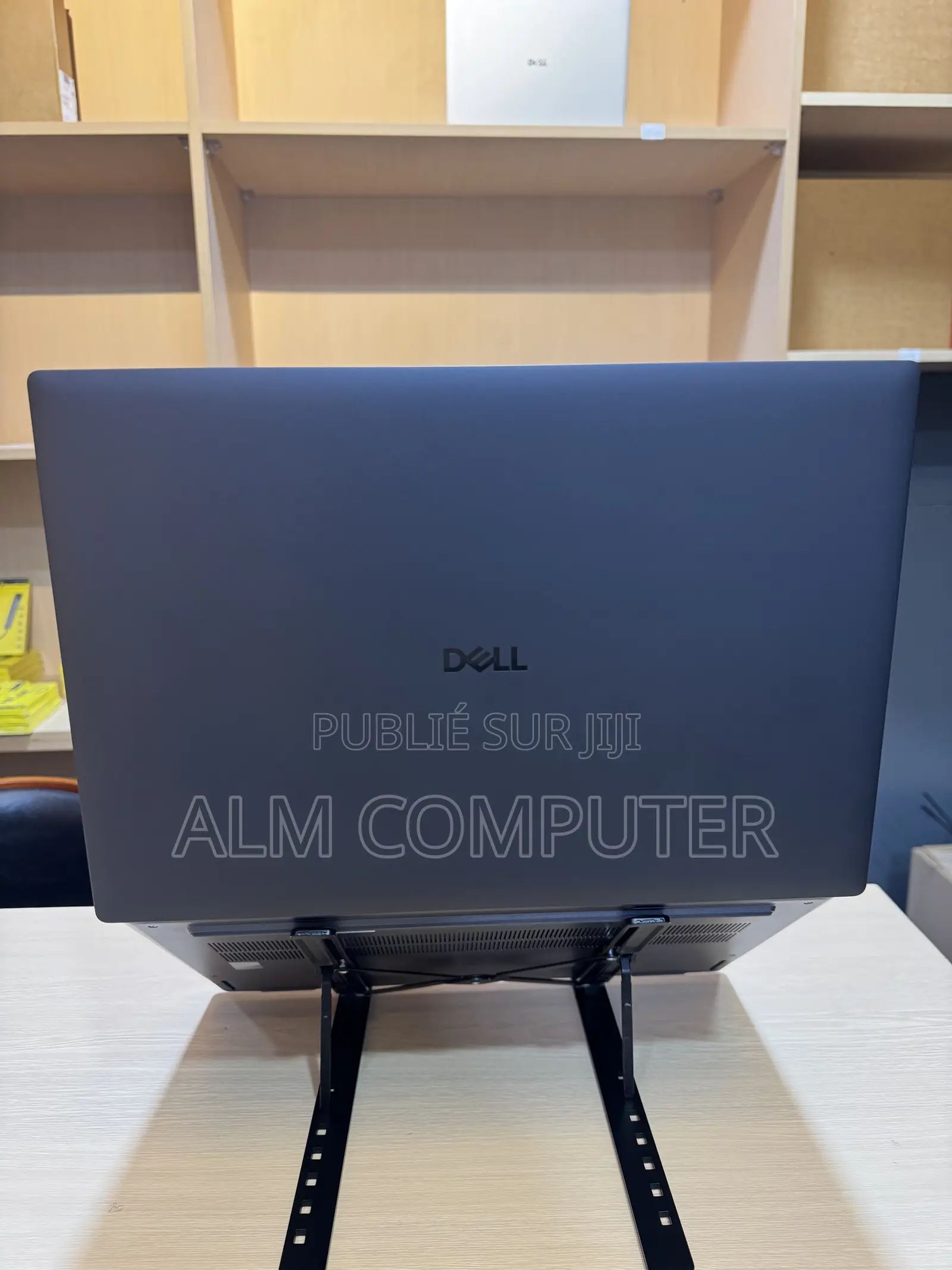 Ordinateur portable Dell Pro Max 16 32GB Intel Core Ultra 7 SSD 1T