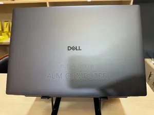 Ordinateur portable Dell Pro Max 16 32GB Intel Core Ultra 7 SSD 1T