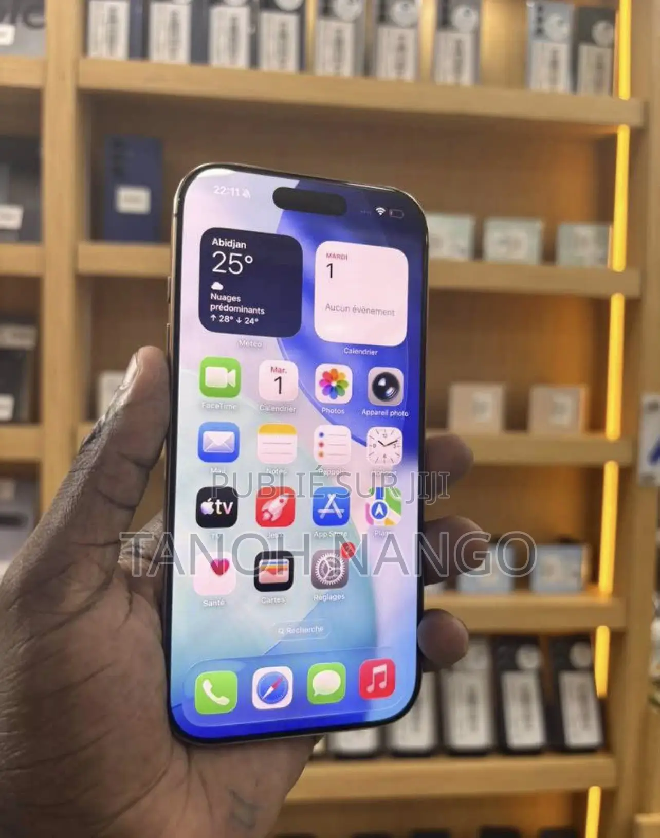 Pomme iPhone 16 Pro 256 GB Doré