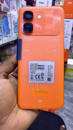 Nouveau Infinix Hot 70 Pro 5G+ 256 GB Orange